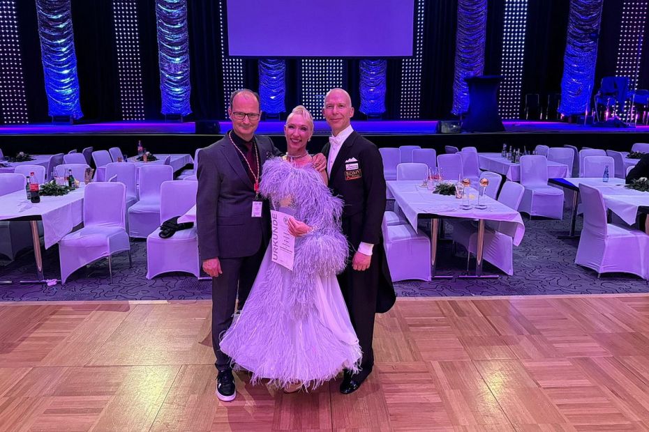 Landestrainer Fred Jörgens mit Thomas und Susanne Schmidt (Schwarz-Rot-Club Wetzlar)    Bild: Jörgens