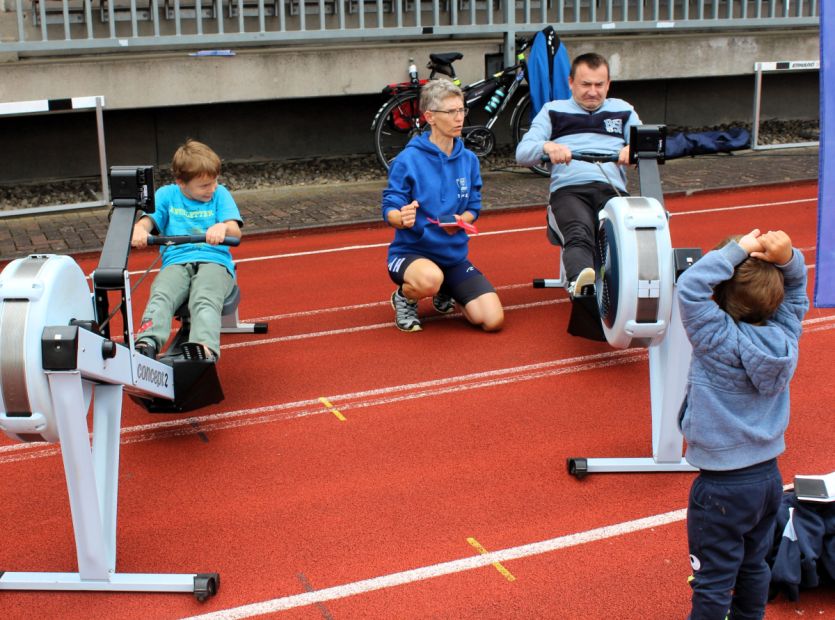 Am Ergometer der Rudergesellschaft Wetzlar zeigte sich so manches Talent    Bild: eike Pöllmitz