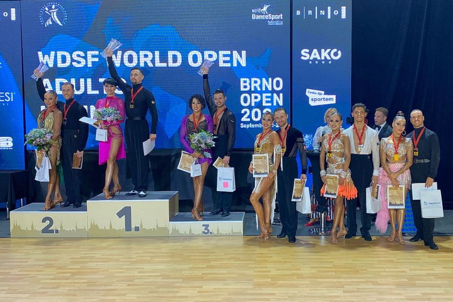 Die Siegerehrung des World Open Latin-Turniers in Brno    Bild: Lars Keller