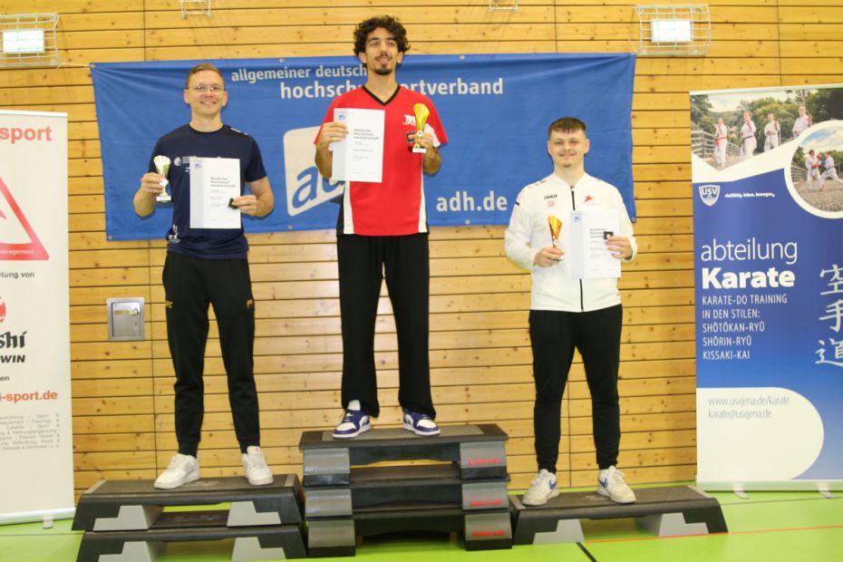 2. Platz auf der Dt. Hochschulmeisterschaft, links: Marvin Bier    Bild: Martina Bier für den HFK