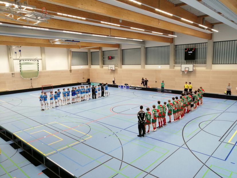 U17-Team West gegen Team Süd bei der  Floorball-Wintertrophy 2024 in Büttgen.    Bild: Marion Bund