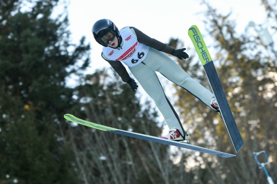 Philipp Beckmann im Flug    Bild: Jan Simon Schäfer