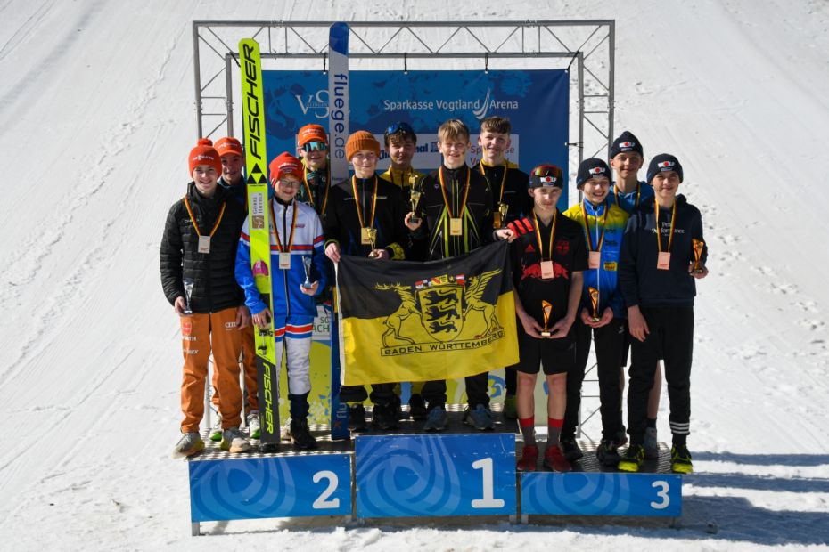 Das Team Hessischer und Westdeutscher Skiverband landet auf Platz 2    Bild: Jan Simon Schäfer